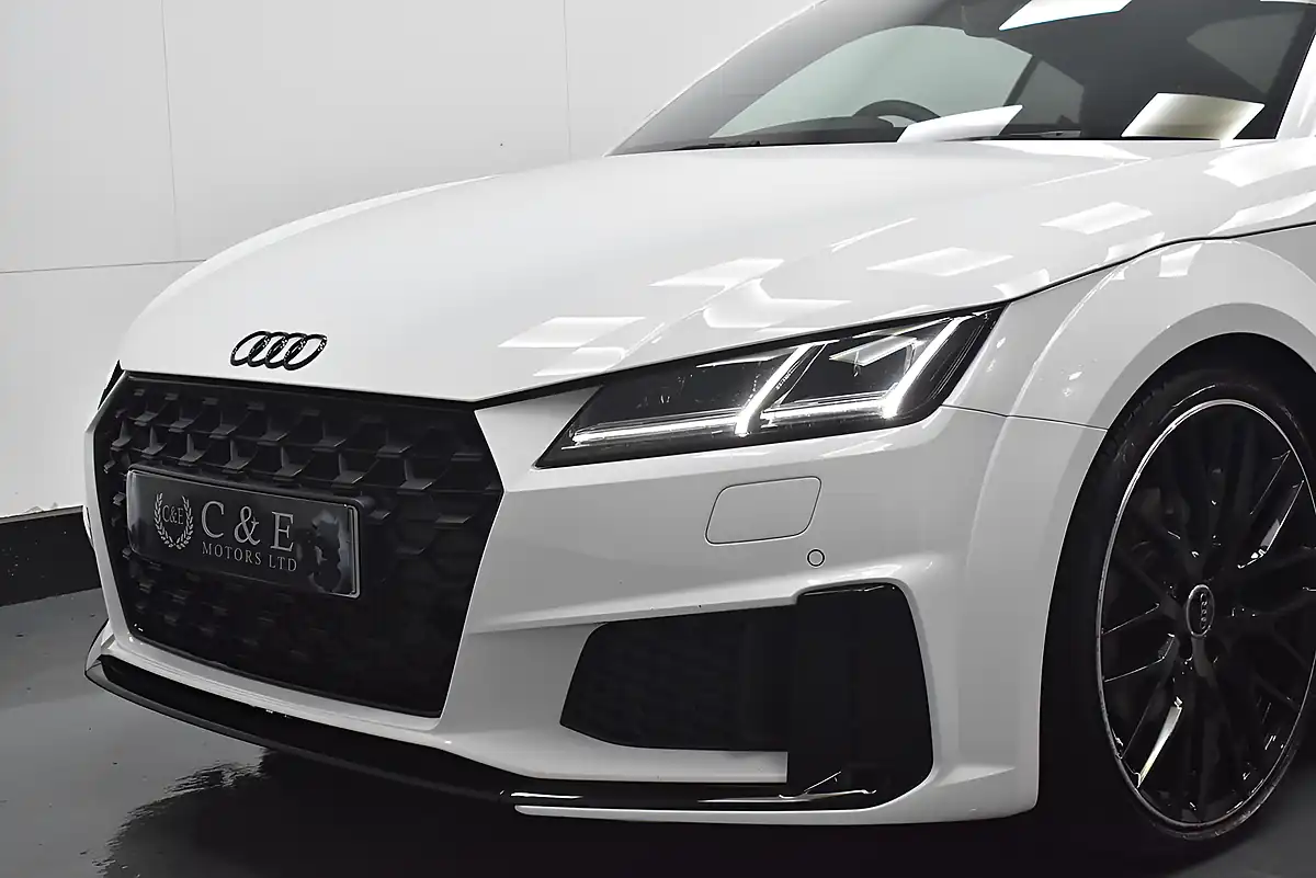 Used 2022 Audi Tt Black Edition White - Interior and Exterior details 6
