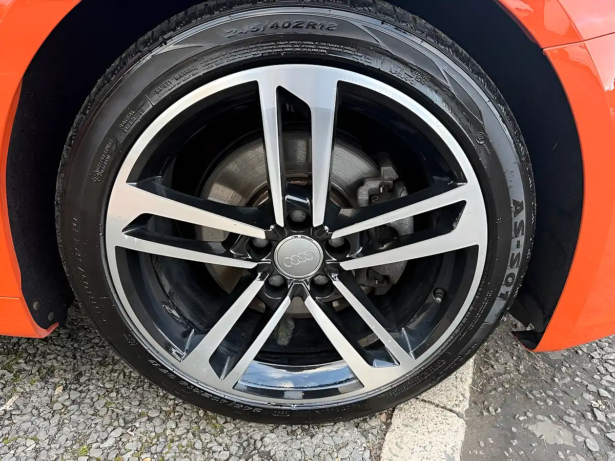 Used 2022 Audi Tt Sport Orange - Interior and Exterior details 4
