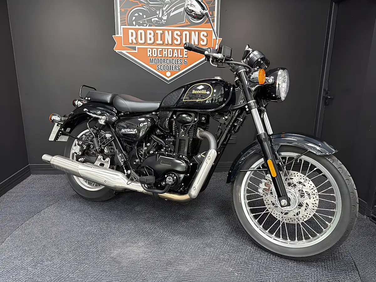 Used 2022 Benelli Imperiale 400 Black - Interior and Exterior details 3