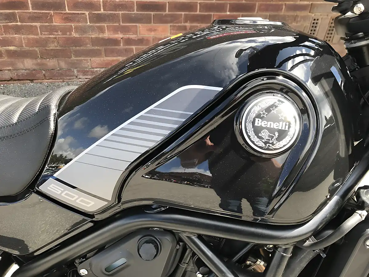 Used 2022 Benelli Leoncino 500 - Interior and Exterior details 4
