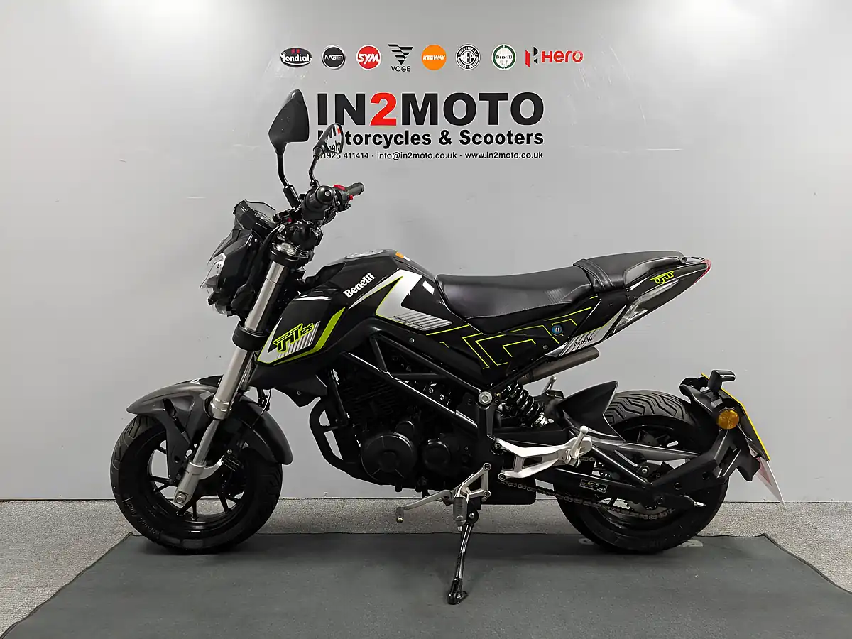 Used 2022 Benelli Tnt Black - Interior and Exterior details 12