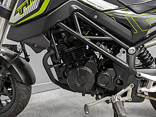 Used 2022 Benelli Tnt Black - Interior and Exterior details 16