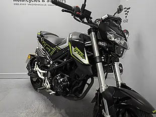 Used 2022 Benelli Tnt Black - Interior and Exterior details 5