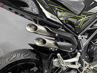 Used 2022 Benelli Tnt Black - Interior and Exterior details 8