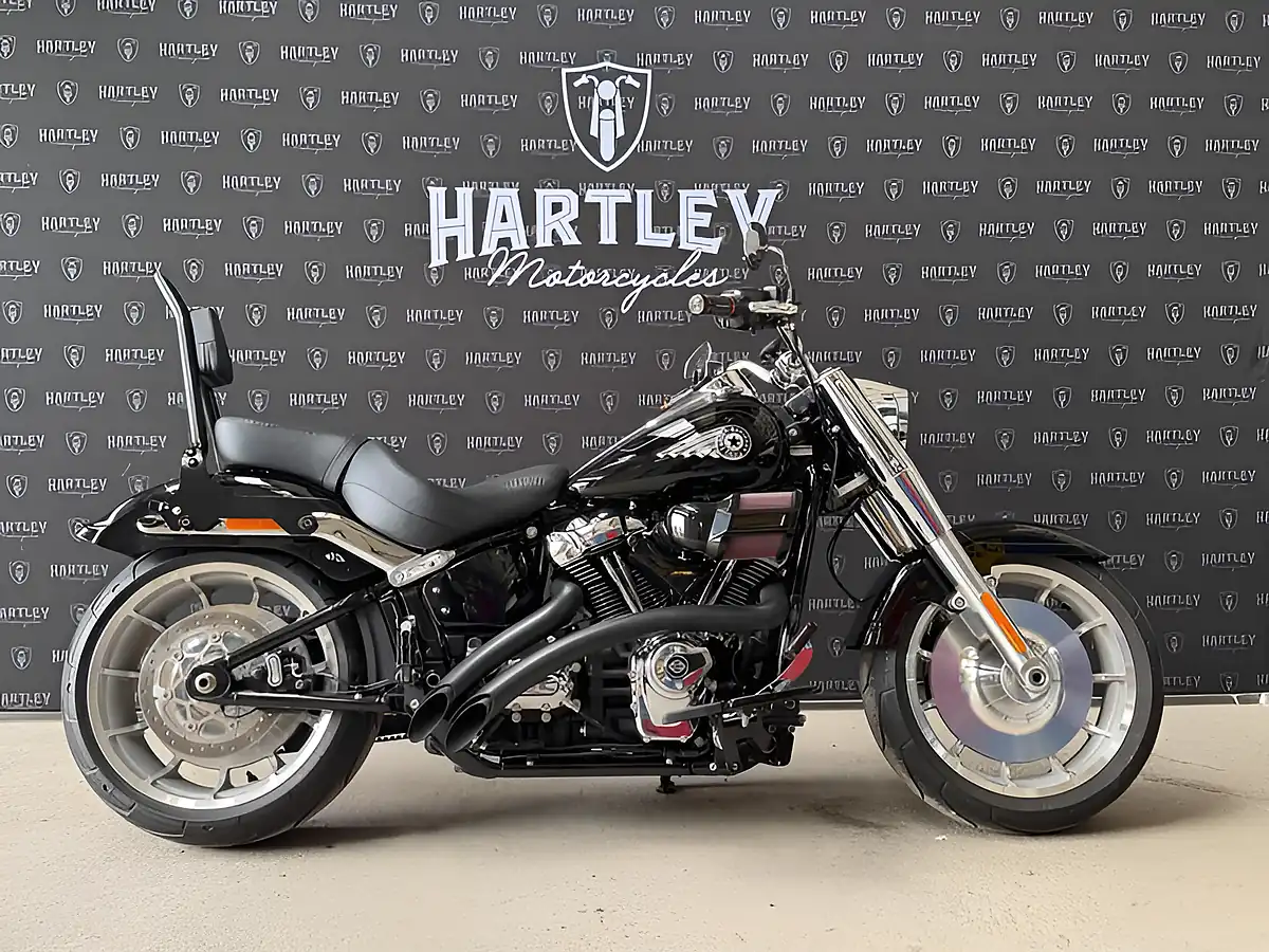 Used 2022 Benelli Trk 502 Adventure Red - Interior and Exterior details 6