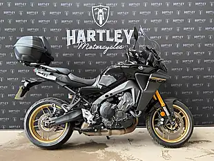 Used 2022 Benelli Trk 502 Adventure Red - Interior and Exterior details 8