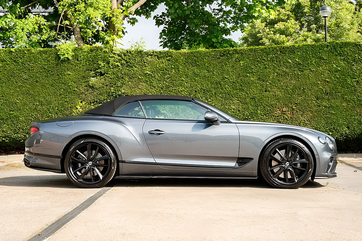 Used 2022 Bentley Continental Gtc Grey - Interior and Exterior details 14