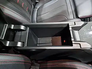 Used 2022 BMW 1 Series Lcp Grey - Interior and Exterior details 17