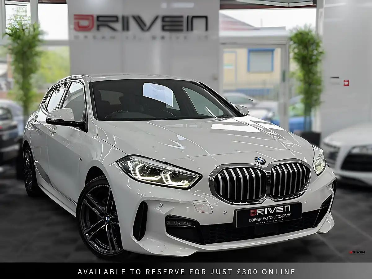 Used 2022 BMW 1 Series M Sport (lcp) White - Front View
