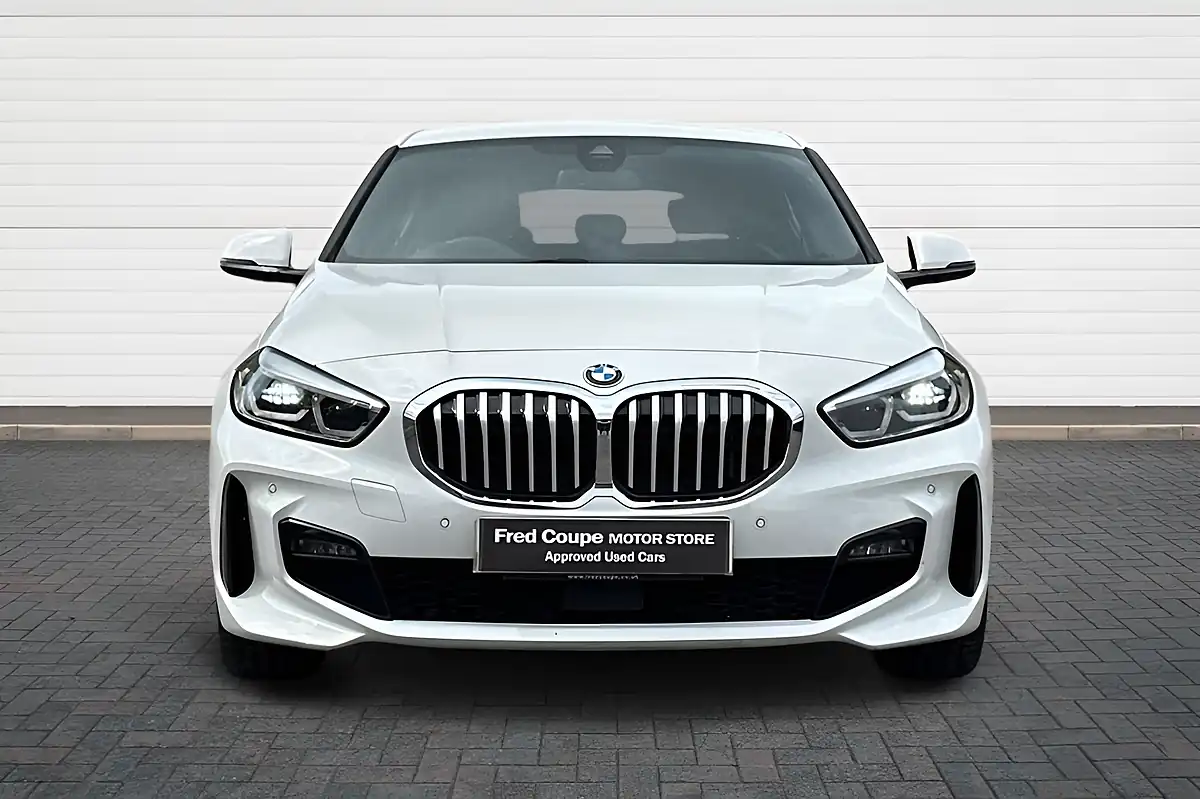 Used 2022 BMW 1 Series M Sport White - Interior and Exterior details 8