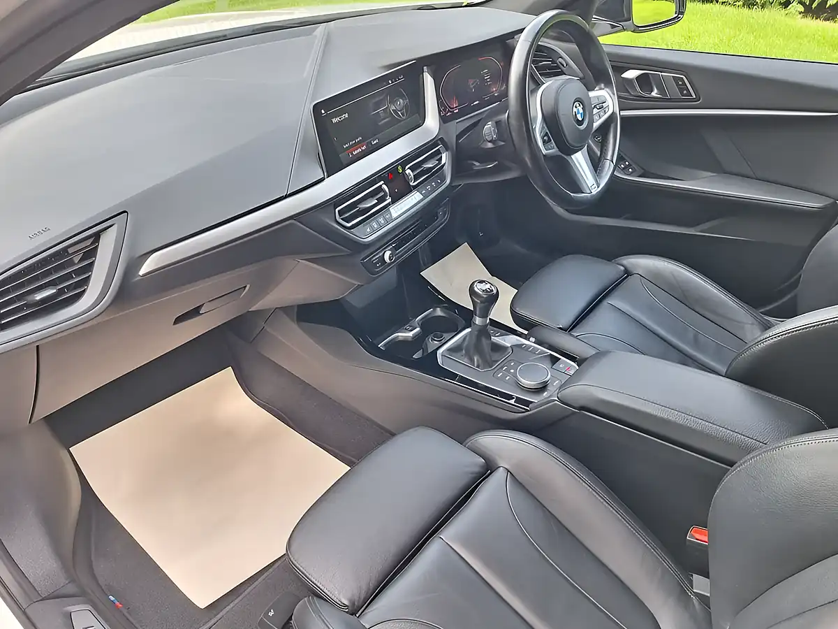 Used 2022 BMW 1 Series M Sport White - Interior and Exterior details 12