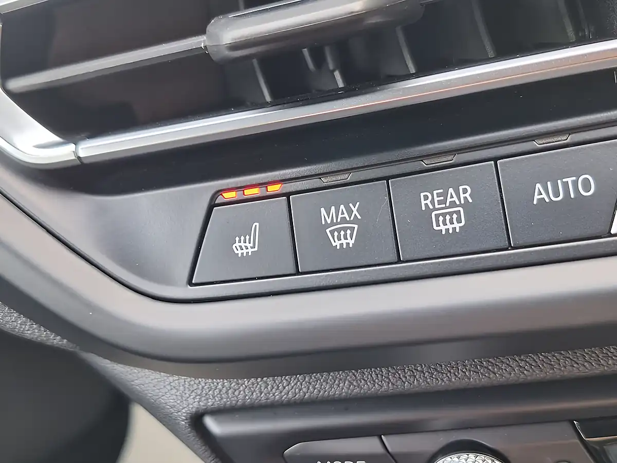 Used 2022 BMW 1 Series M Sport White - Interior and Exterior details 13