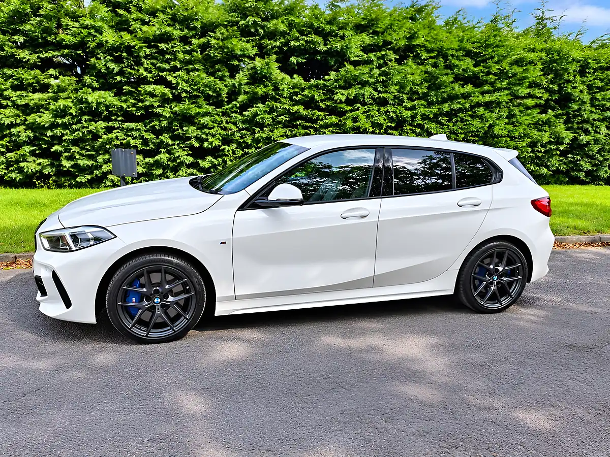 Used 2022 BMW 1 Series M Sport White - Interior and Exterior details 5