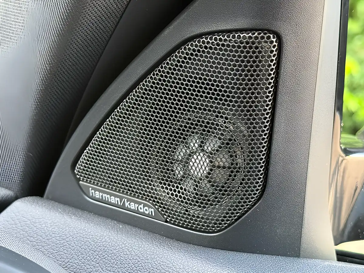 Used 2022 BMW 1 Series M135i Black - Interior and Exterior details 7