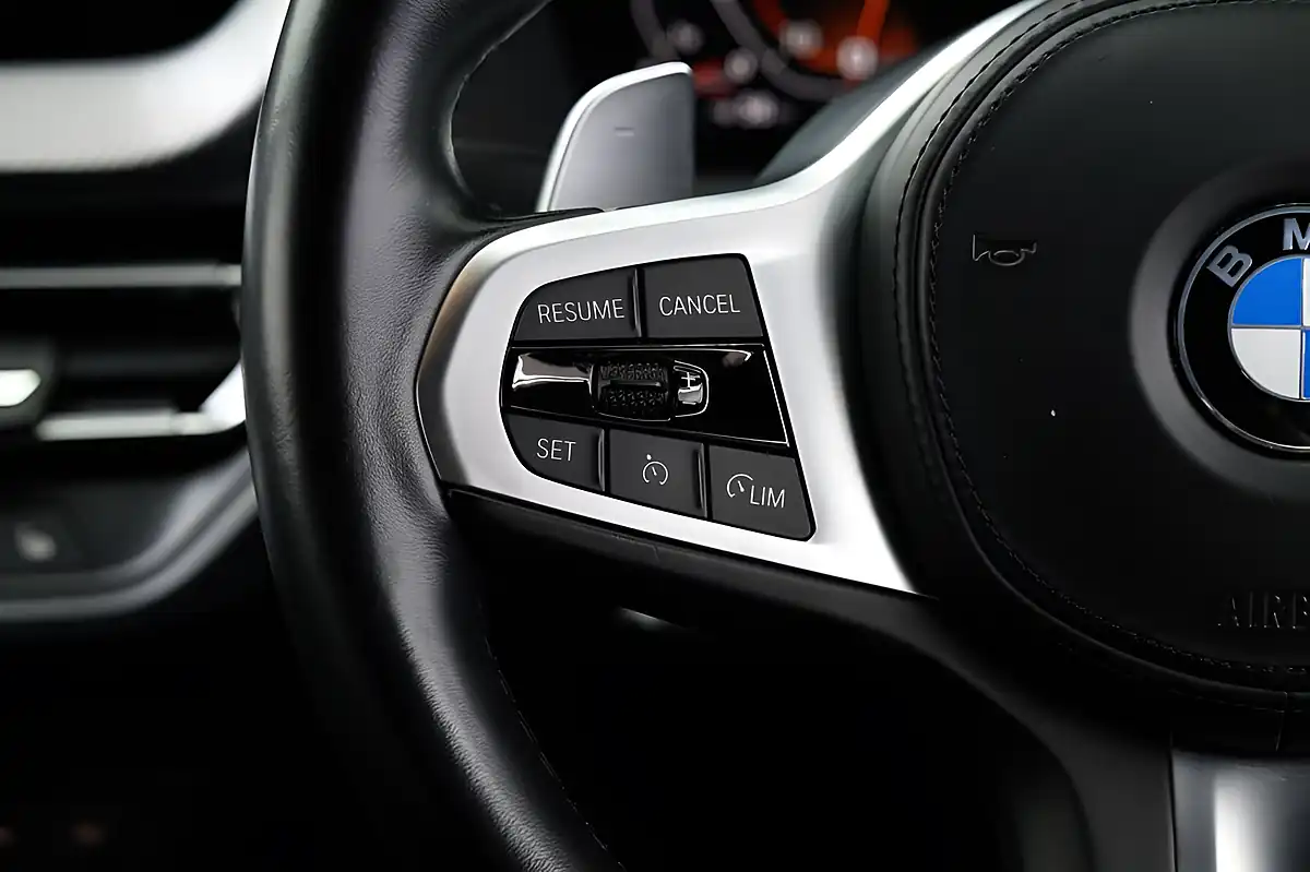 Used 2022 BMW 1 Series M135i Verde Mantis (green) - Interior and Exterior details 18