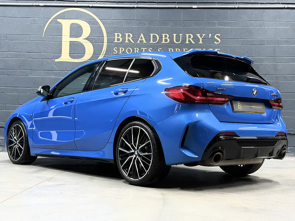 Used 2022 BMW 1 Series Pro Pack Blue - Interior and Exterior details 15