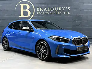 Used 2022 BMW 1 Series Pro Pack Blue - Interior and Exterior details 9