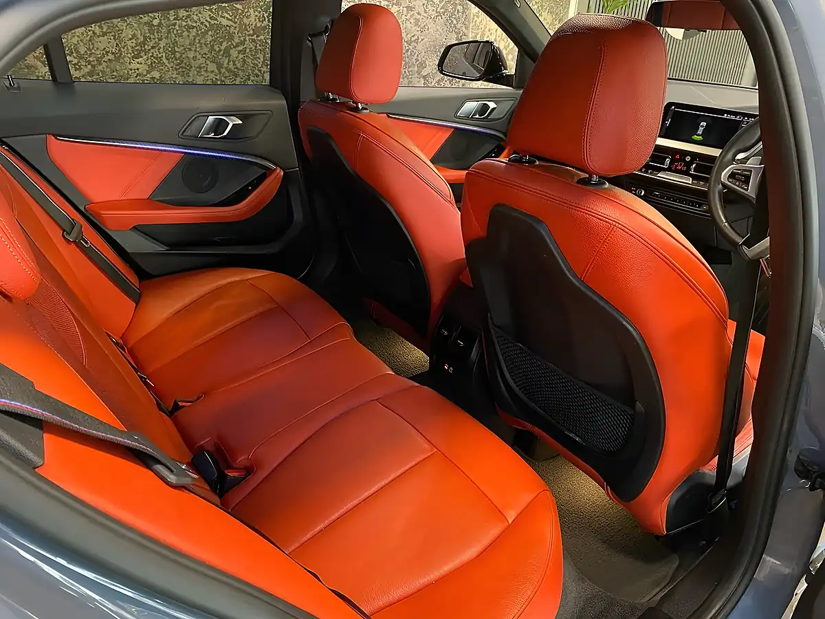 Used 2022 BMW 1 Series Storm Bay - Interior and Exterior details 17