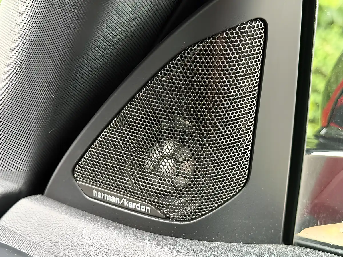 Used 2022 BMW 2 Series Gran Coupe M235i Red - Interior and Exterior details 7