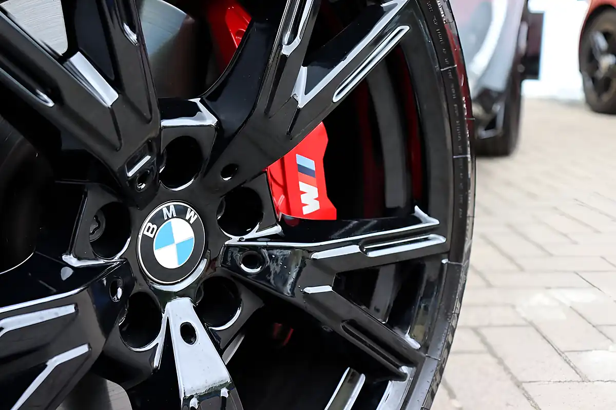 Used 2022 BMW 2 Series M240i Brooklyn Grey - Interior and Exterior details 15