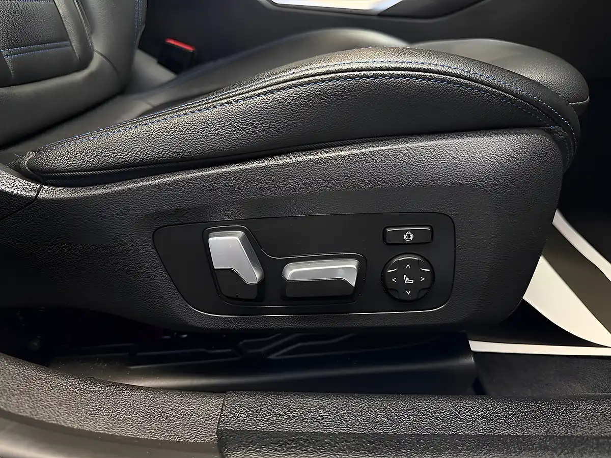 Used 2022 BMW 3 Series Comfort Plus Dravit Grey - Interior and Exterior details 12