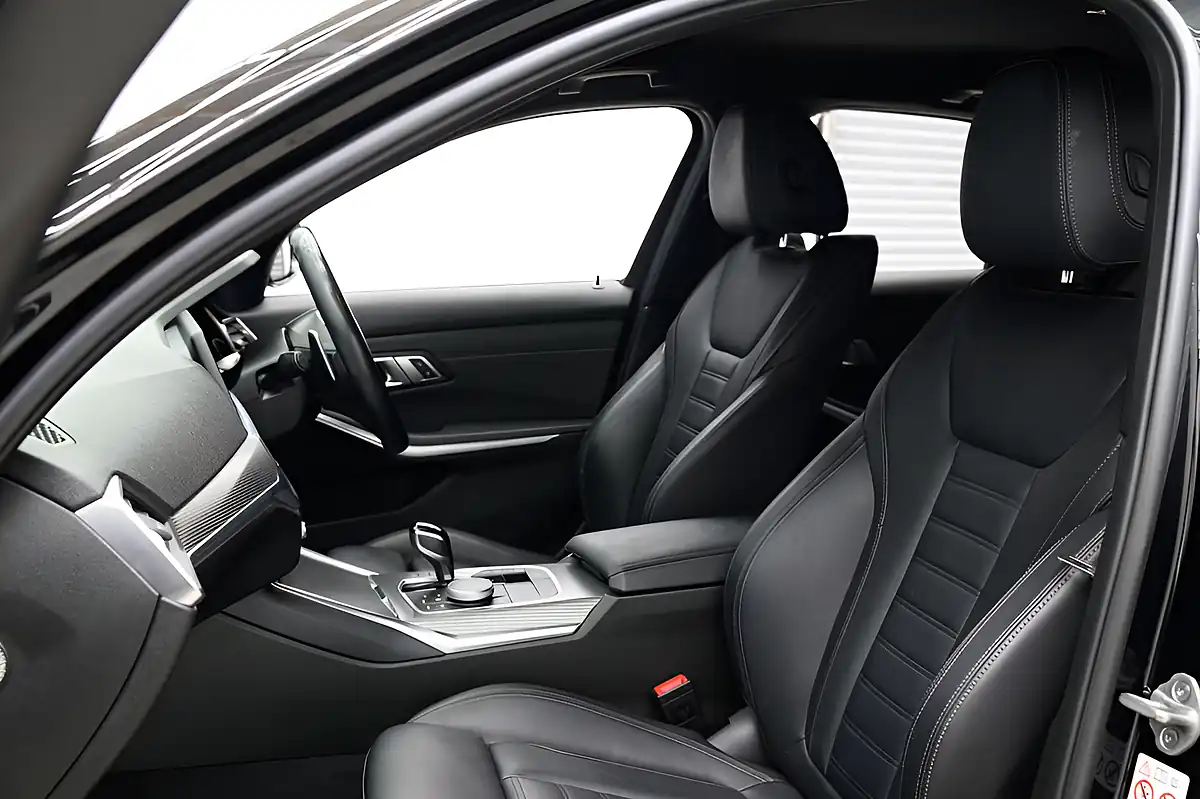 Used 2022 BMW 3 Series M Sport Black - Interior and Exterior details 15