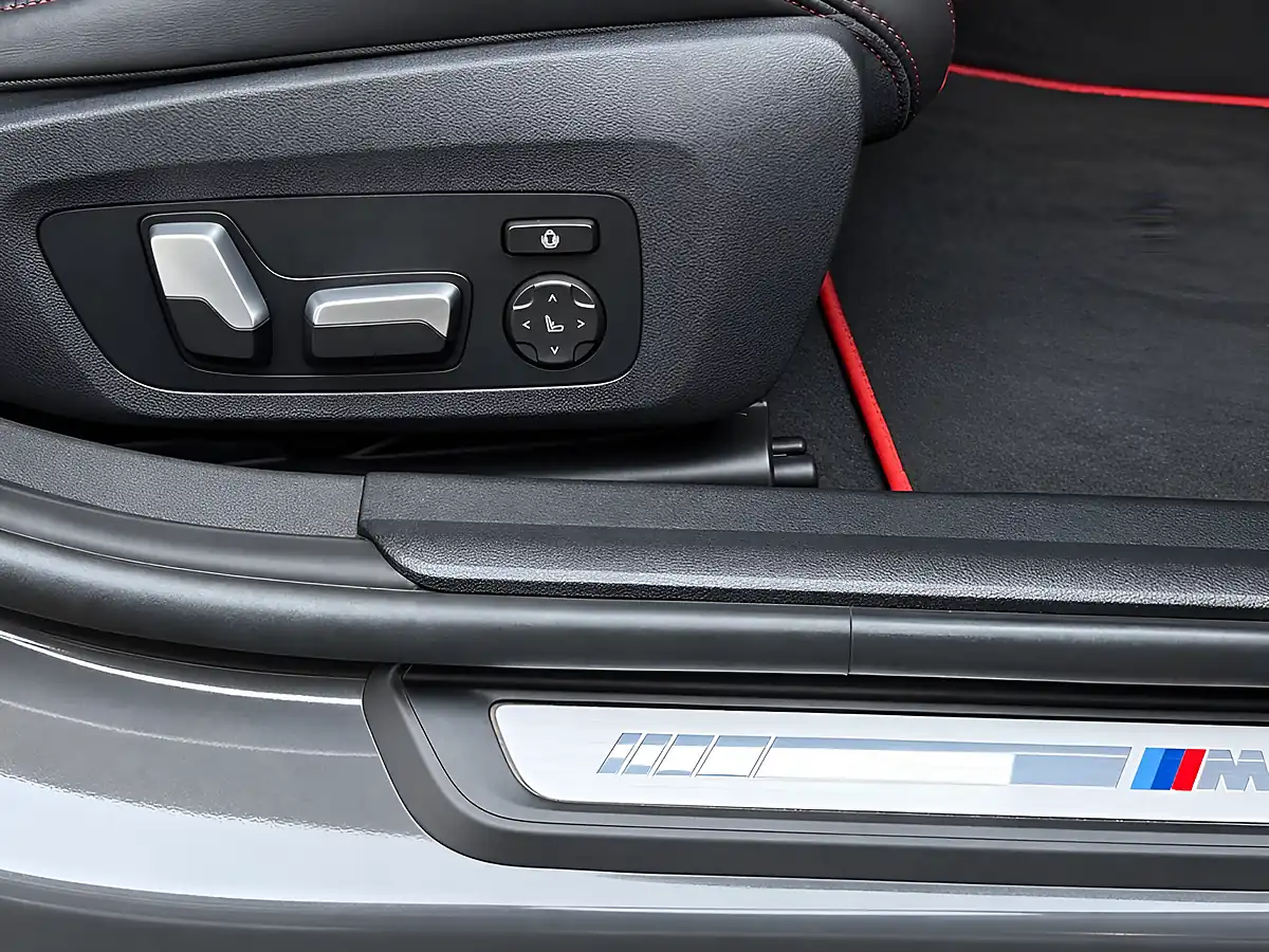 Used 2022 BMW 3 Series M Sport Dravit Grey - Interior and Exterior details 16