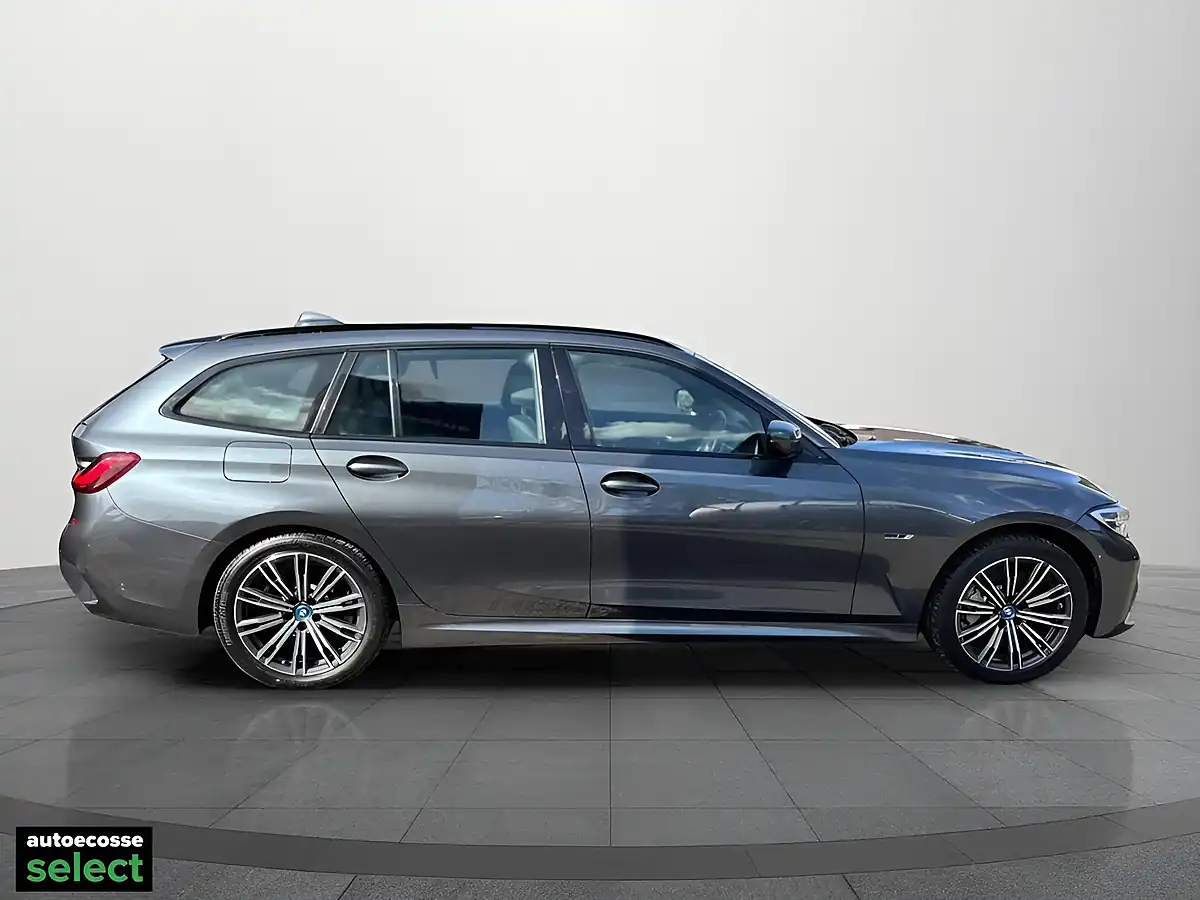 Used 2022 BMW 3 Series M Sport Mineral Grey - Interior and Exterior details 6