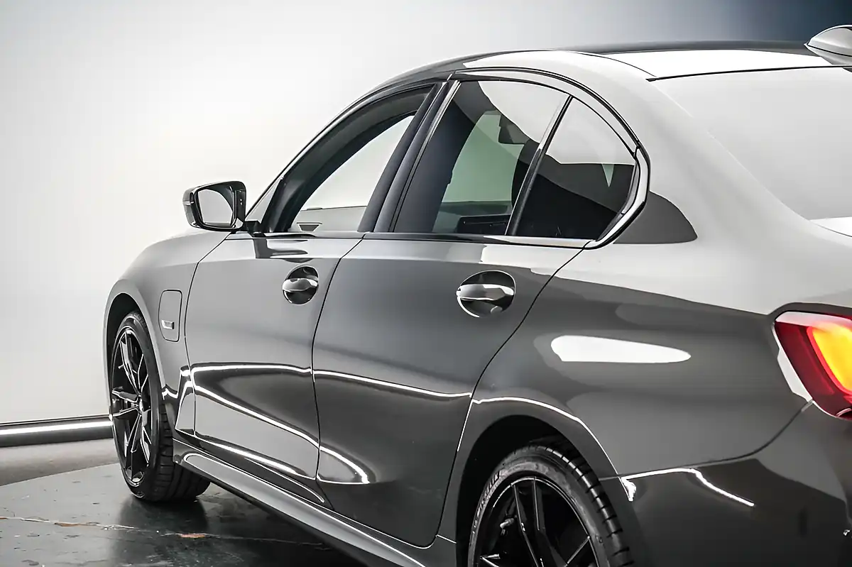 Used 2022 BMW 3 Series M Sport Pro Edition Dravit Grey - Interior and Exterior details 13