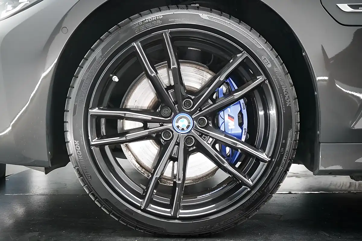 Used 2022 BMW 3 Series M Sport Pro Edition Dravit Grey - Interior and Exterior details 19