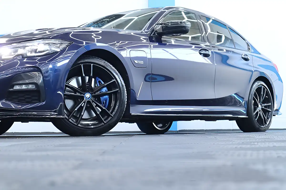 Used 2022 BMW 3 Series M Sport Pro Edition Tanzanite Blue - Interior and Exterior details 10