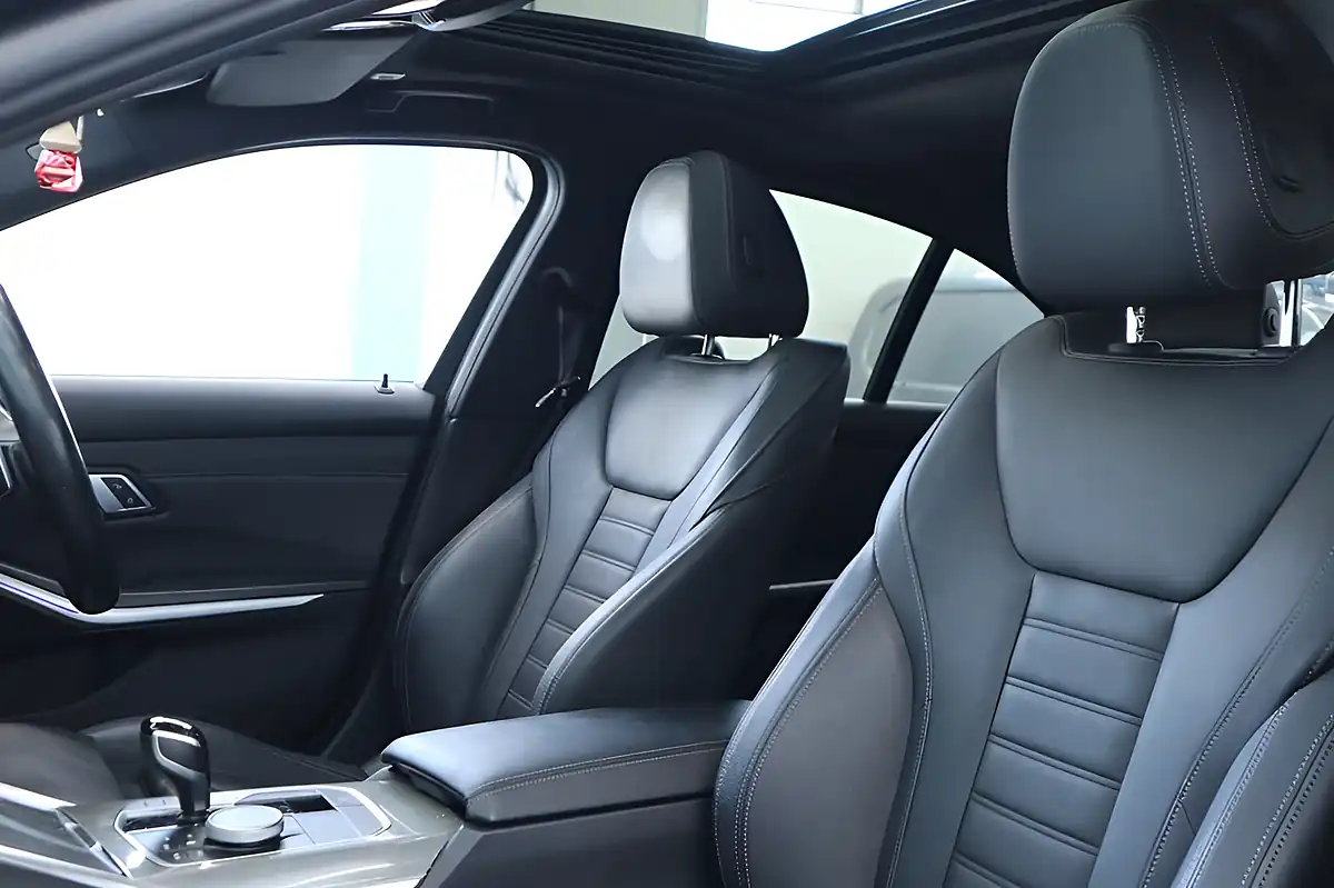 Used 2022 BMW 3 Series M Sport Pro Edition Tanzanite Blue - Interior and Exterior details 14