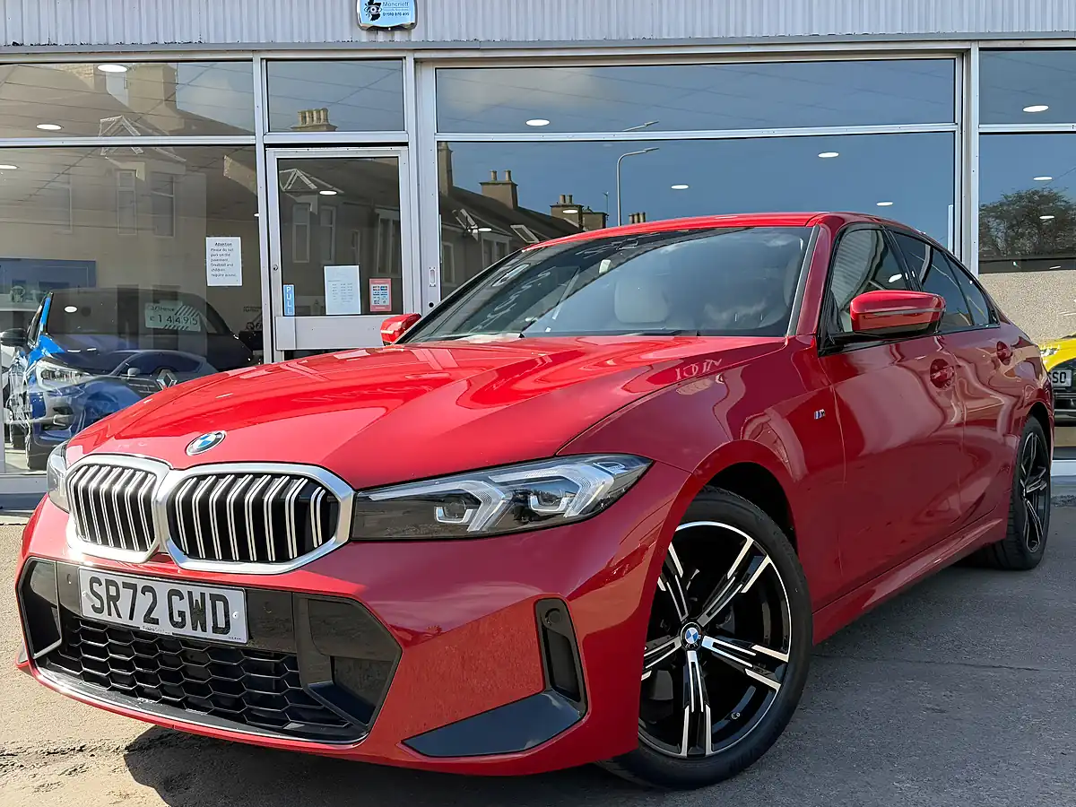 Used 2022 BMW 3 Series M Sport Red - Front View