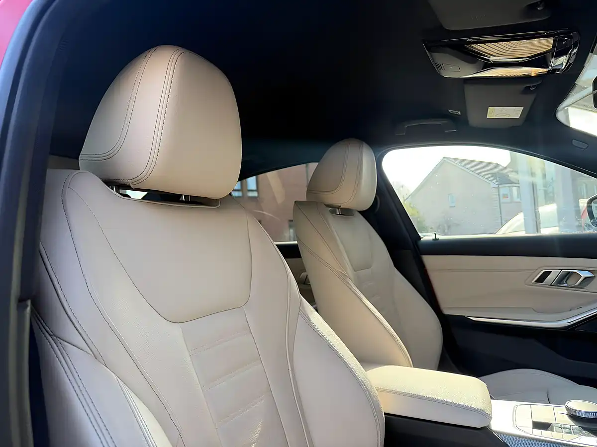 Used 2022 BMW 3 Series M Sport Red - Interior and Exterior details 9