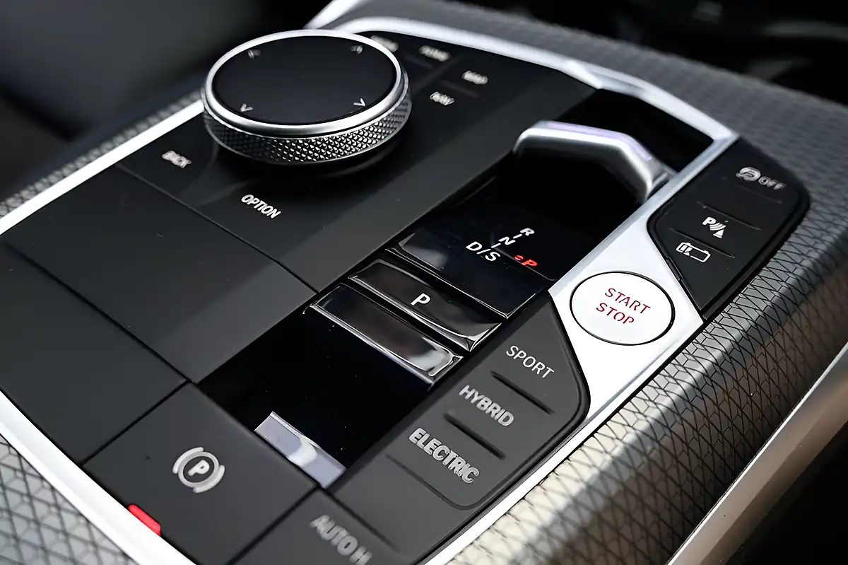 Used 2022 BMW 3 Series M Sport Touring Grey - Interior and Exterior details 19