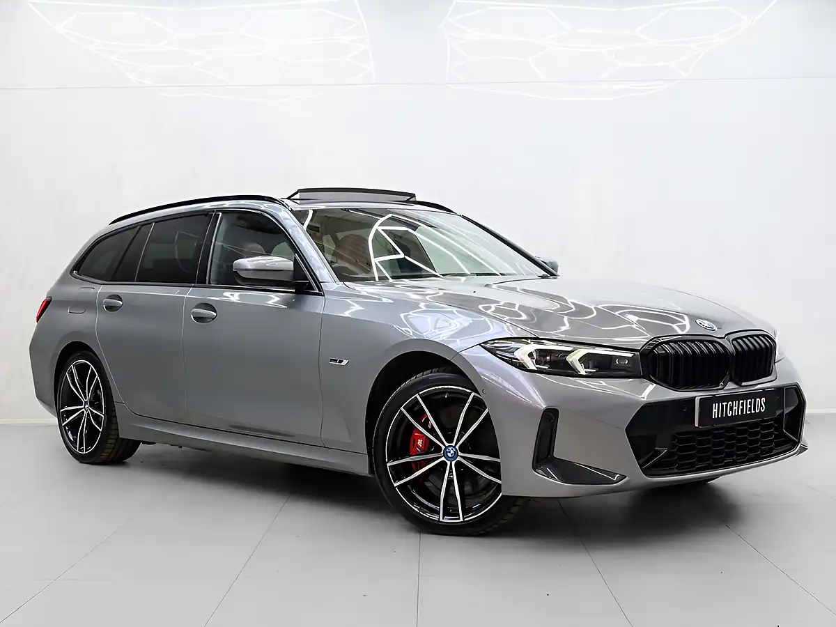 Used 2022 BMW 3 Series M Sport Touring Grey - Front View