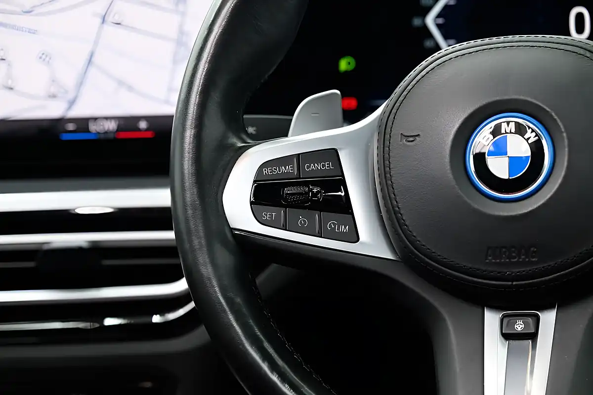 Used 2022 BMW 3 Series M Sport Touring Grey - Interior and Exterior details 17