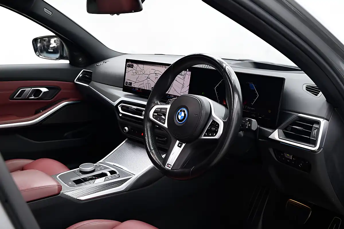 Used 2022 BMW 3 Series M Sport Touring Grey - Interior and Exterior details 9