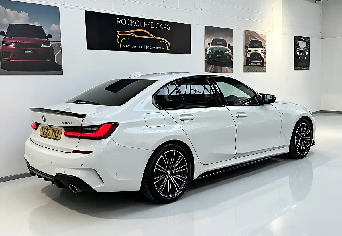 Used 2022 BMW 3 Series M Sport White - Interior and Exterior details 11