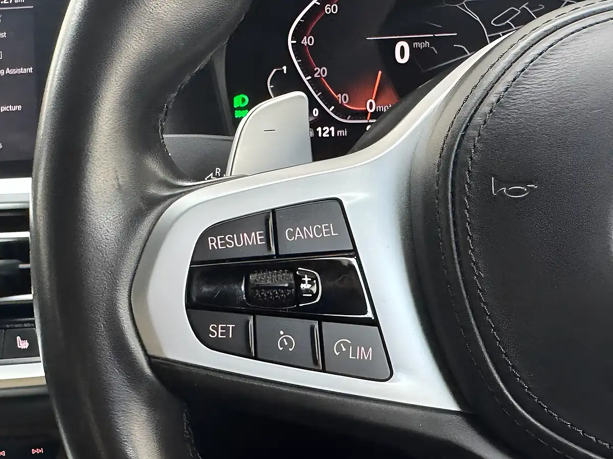 Used 2022 BMW 3 Series M Sport White - Interior and Exterior details 16