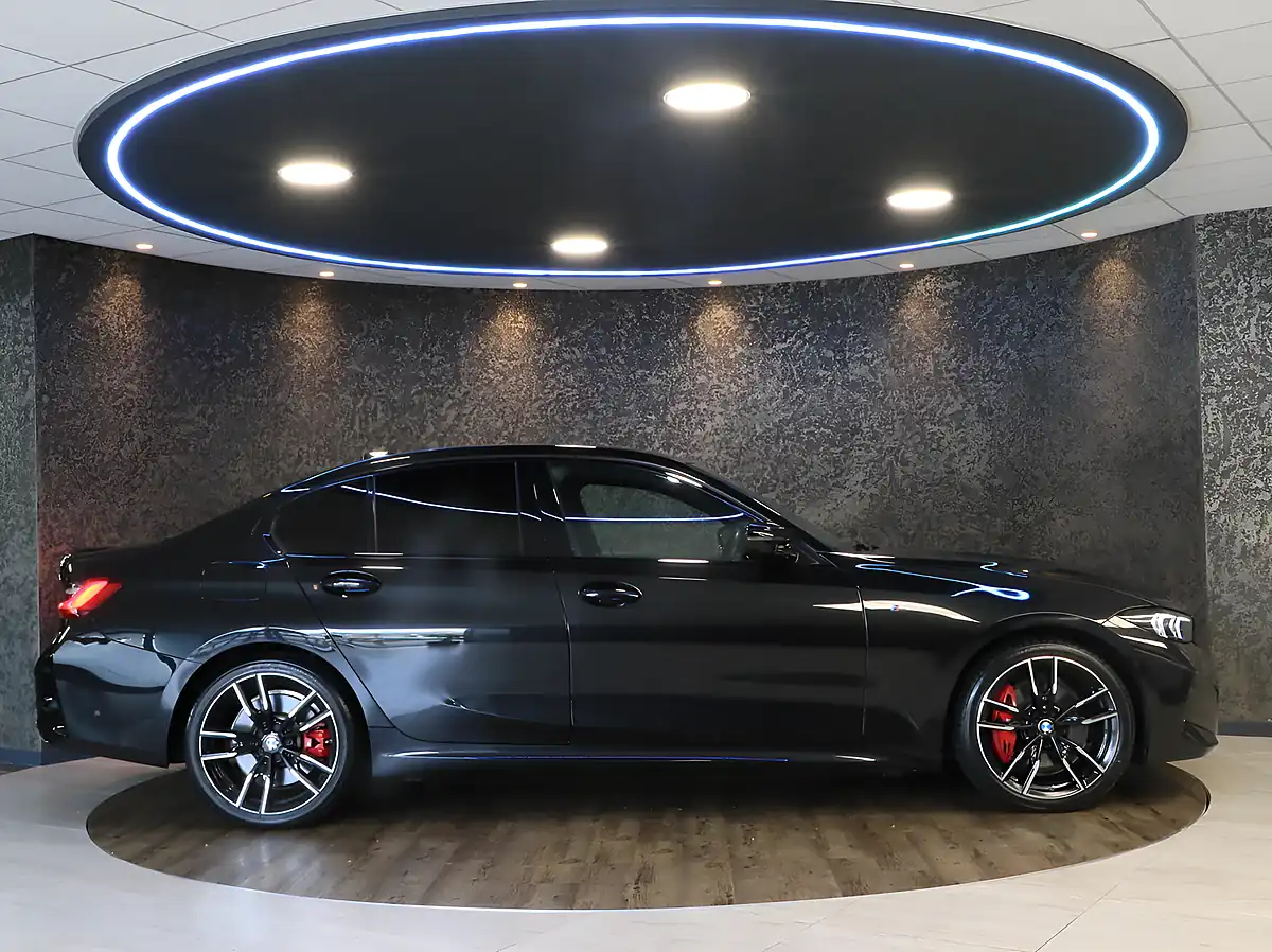 Used 2022 BMW 3 Series M340i Black Sapphire - Interior and Exterior details 8