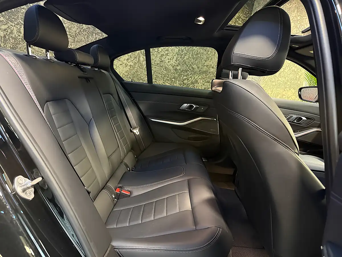 Used 2022 BMW 3 Series M340i Black Sapphire - Interior and Exterior details 10