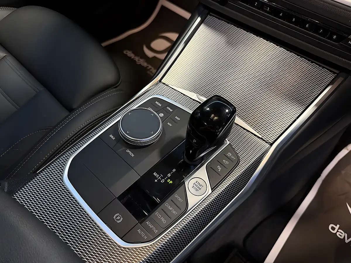 Used 2022 BMW 3 Series M340i Black Sapphire - Interior and Exterior details 18