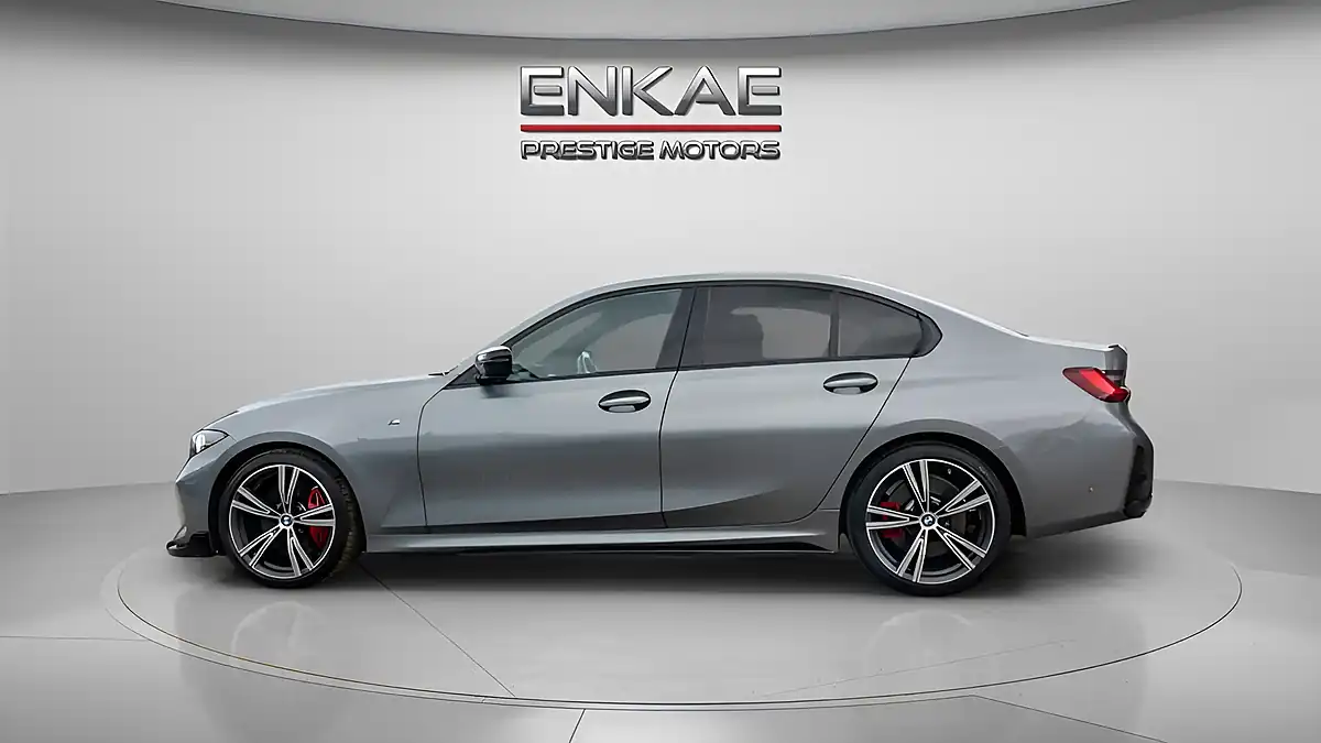 Used 2022 BMW 3 Series Saloon Grey - Interior and Exterior details 7