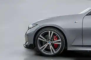 Used 2022 BMW 3 Series Saloon Grey - Interior and Exterior details 9