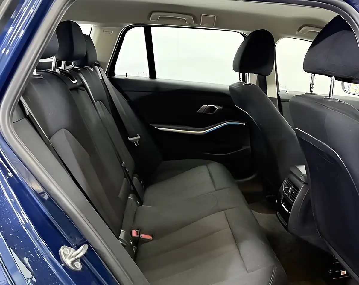 Used 2022 BMW 3 Series Se Pro Touring Phytonic Blue - Interior and Exterior details 13