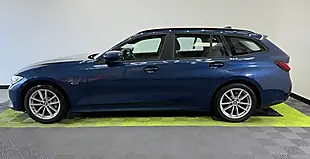 Used 2022 BMW 3 Series Se Pro Touring Phytonic Blue - Interior and Exterior details 15