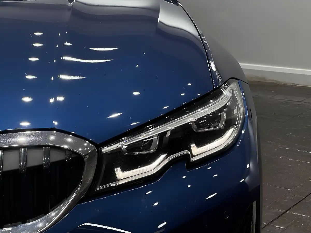 Used 2022 BMW 3 Series Sport Pro Touring Blue - Interior and Exterior details 10