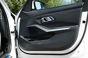 Used 2022 BMW 3 Series Sport Touring White - Interior and Exterior details 14
