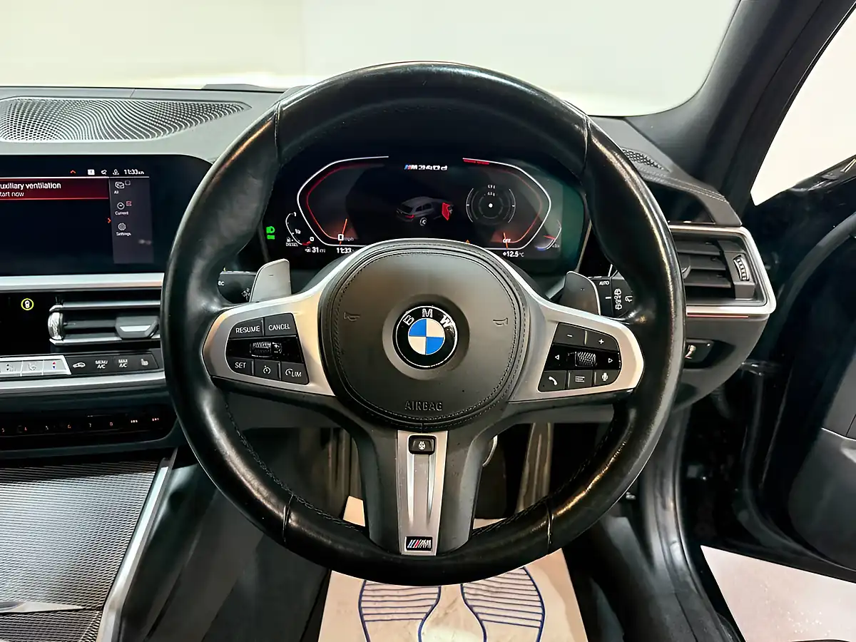 Used 2022 BMW 3 Series Touring Black - Interior and Exterior details 15